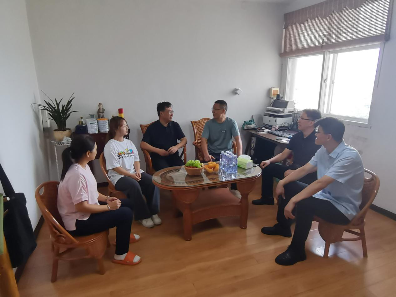 【家校携手育英才，同心协力谱新篇】平...